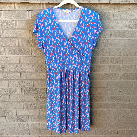 Boden Lola Jersey Stretch Blue Wrap Dress Parakeet Cockatiel- 12P - Picture 1 of 9